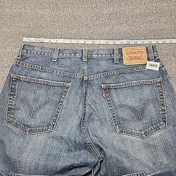 Levi’s 505 Regular Fit Men’s Jeans 38x30 Blue Denim Straight Leg USA Classic - Picture 7 of 8